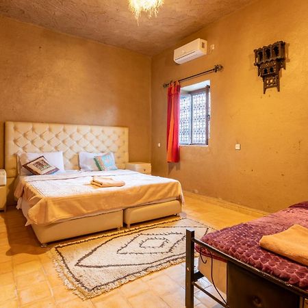 Auberge Sahara Garden Lac Yasmins Exterior foto