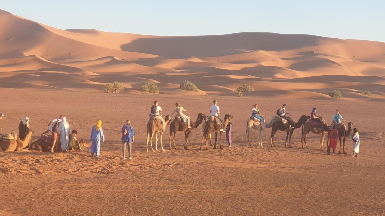 Auberge Sahara Garden Lac Yasmins Exterior foto