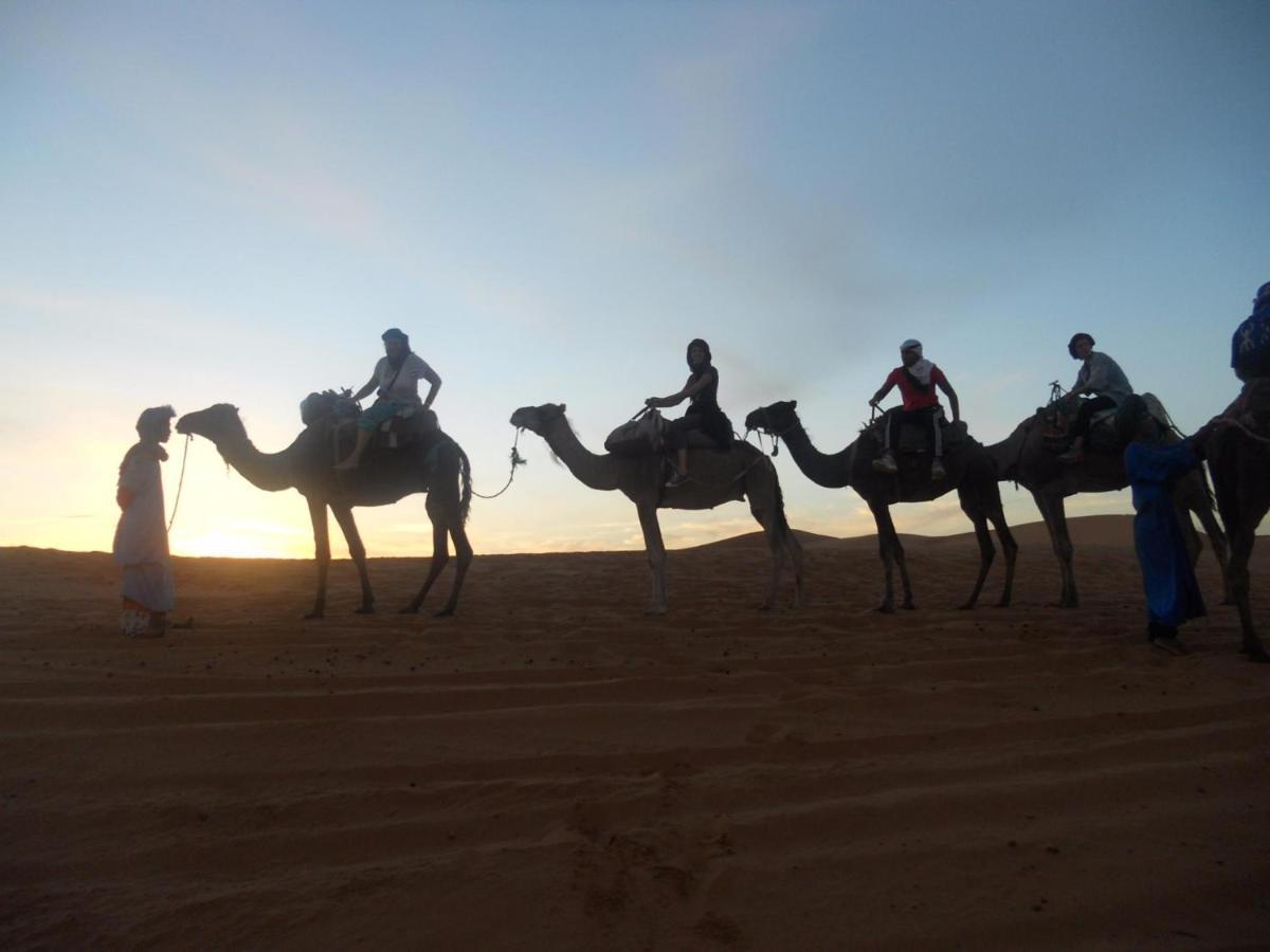 Auberge Sahara Garden Lac Yasmins Exterior foto